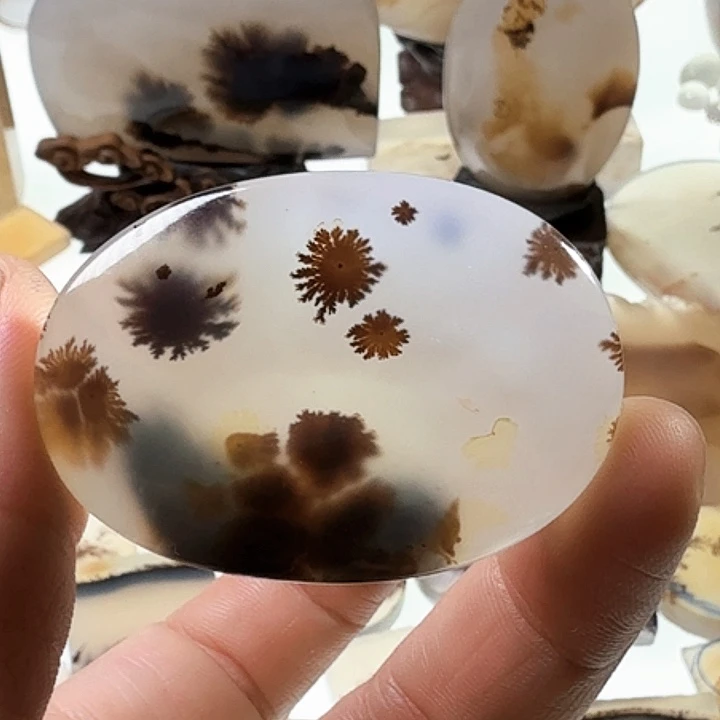 玛瑙/玉髓未镶嵌珠宝半成品