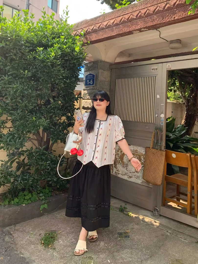 大码气质钩花国风裙新款高腰显瘦设计感半身裙时尚韩版百搭裙子