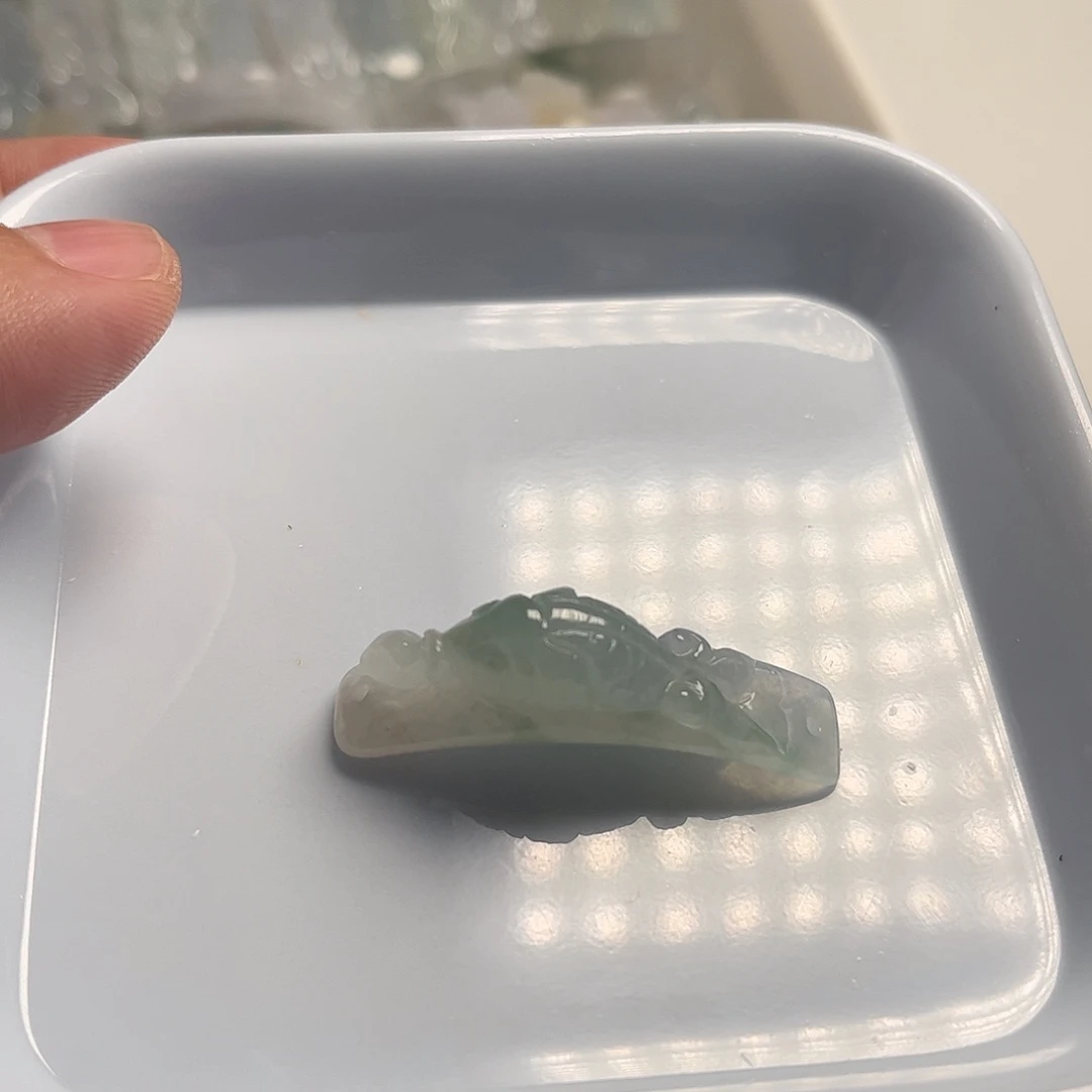 翡翠未镶嵌颈饰天然翡翠
