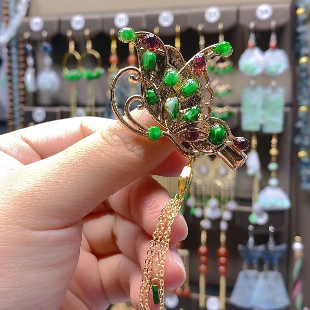 未镶嵌翡翠耳饰翡翠