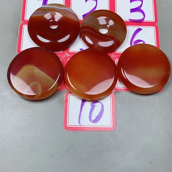 未镶嵌吊坠(不含链)玛瑙/玉髓福****?