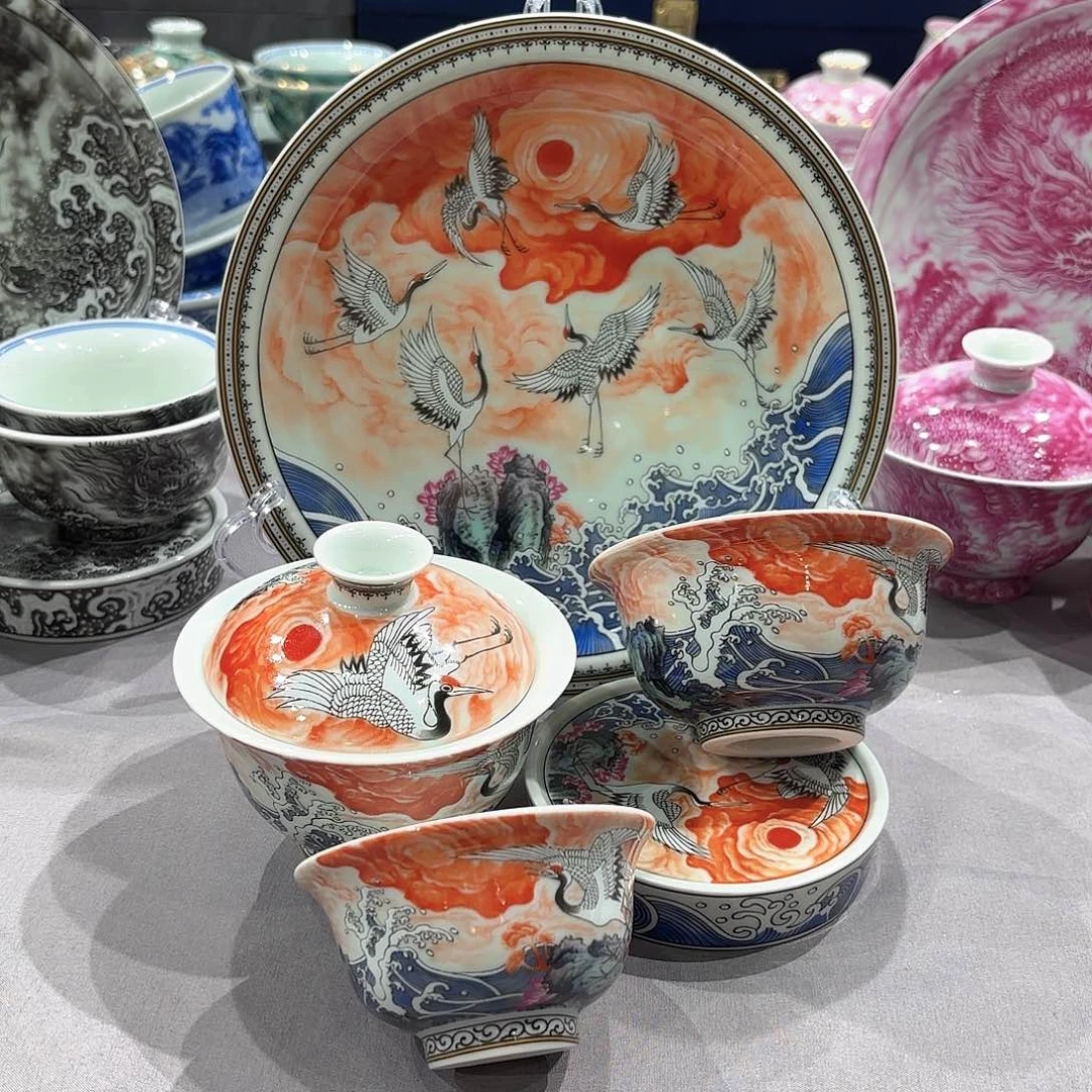 瓷片景德镇瓷器精品陈列