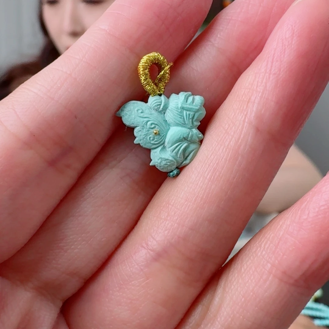 未镶嵌绿松石珠宝奇石