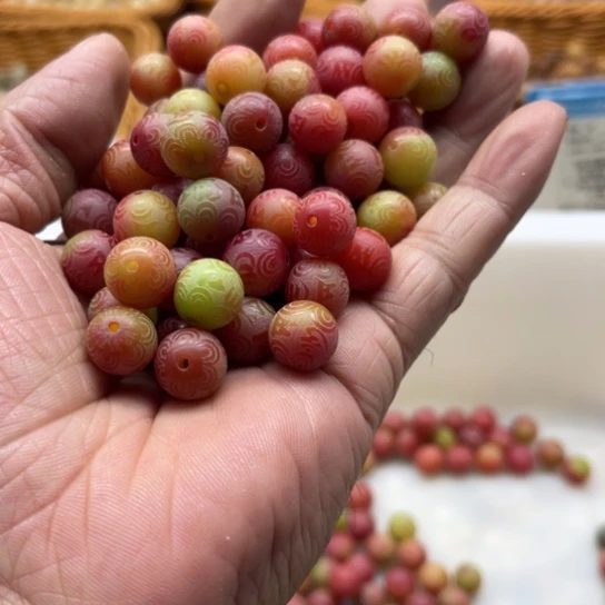 吊坠白玉菩提11水果六字50颗