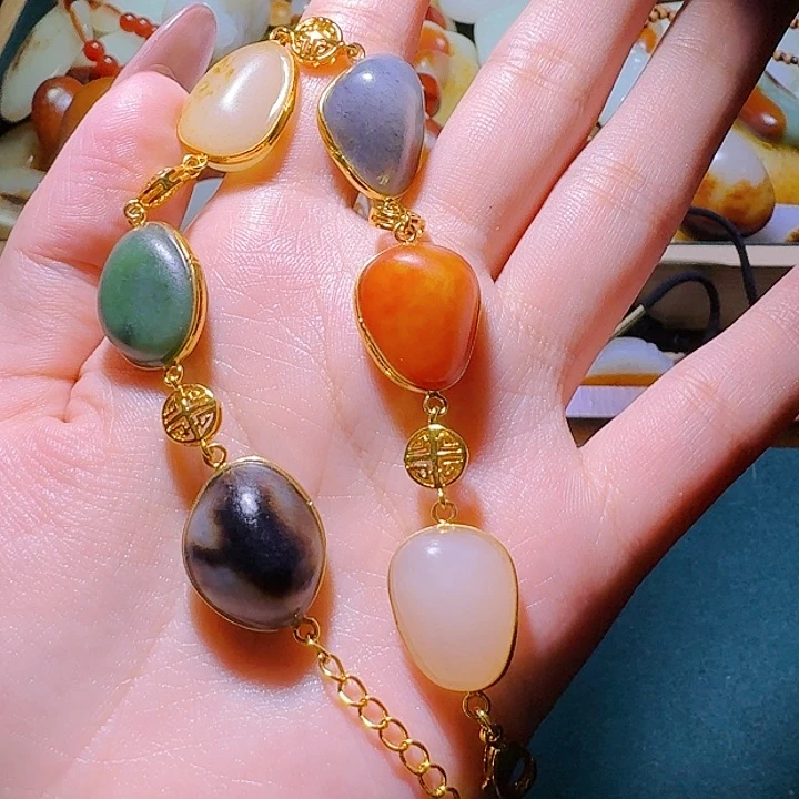 和田玉挂件未镶嵌宠***?