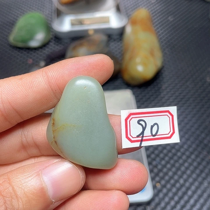 未镶嵌和田玉挂件90