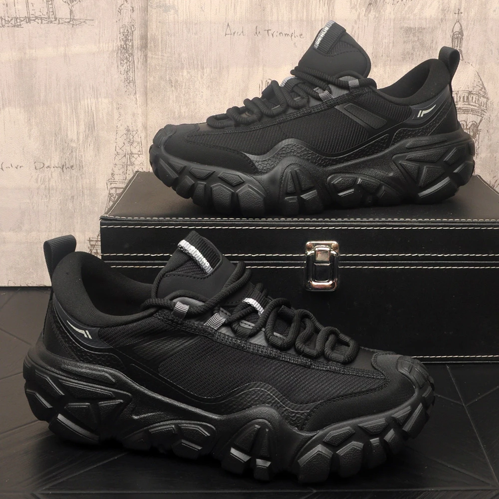 男鞋2025秋季新款潮流百搭轻便厚底网面透气户外运动休闲老爹鞋男