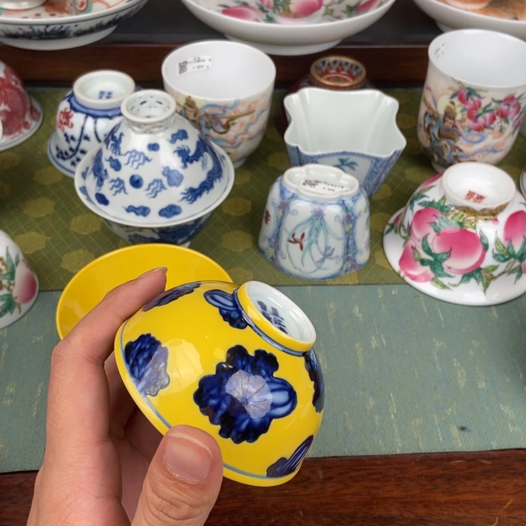 淡***然陶瓷的的设计师是不是