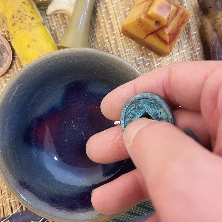 瓷片Gh I big F gu TV Gh