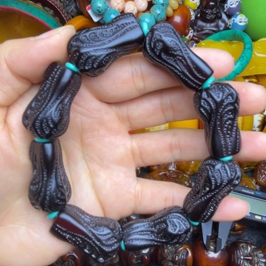 琥珀未镶嵌手链蜜蜡