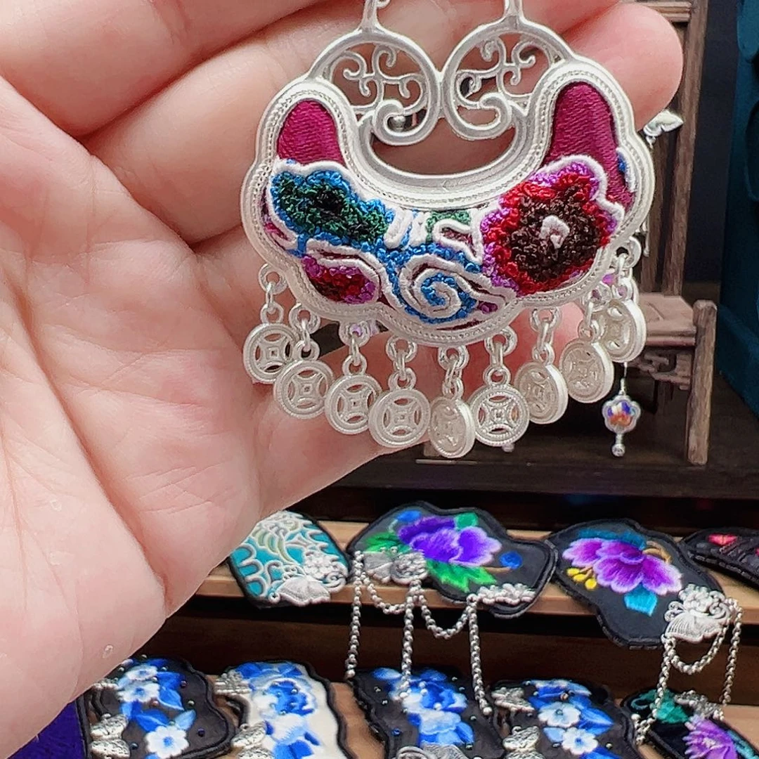 织绣手工刺绣工艺品