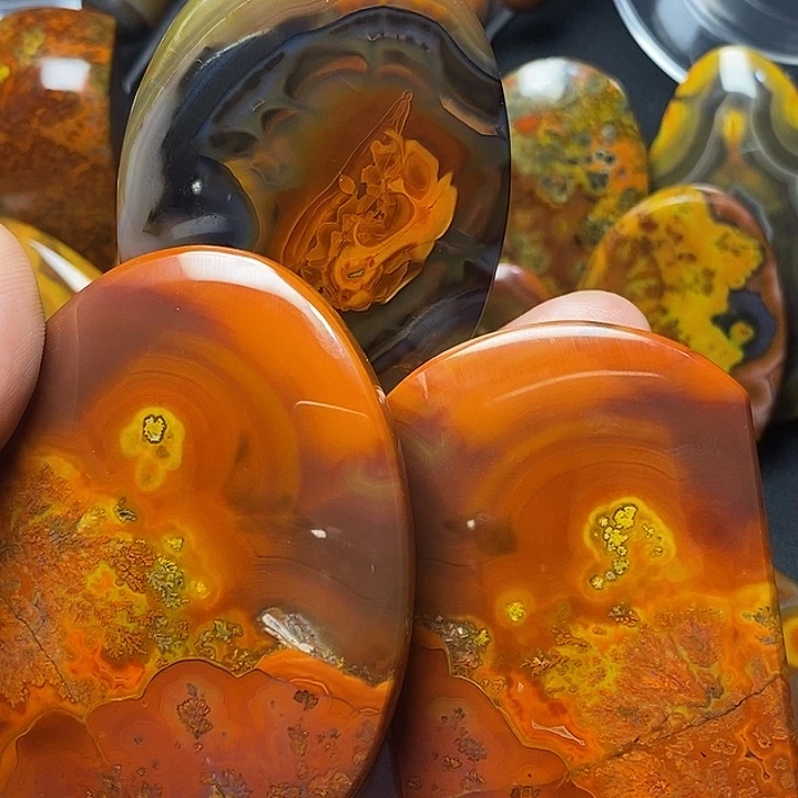 皇***岸未镶嵌战国红玛瑙/玉髓