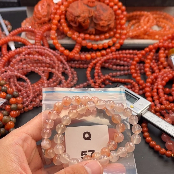 南红玛瑙未镶嵌多样性发货默认微瑕称重8mm