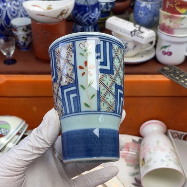 他家瓷器真美…开播了