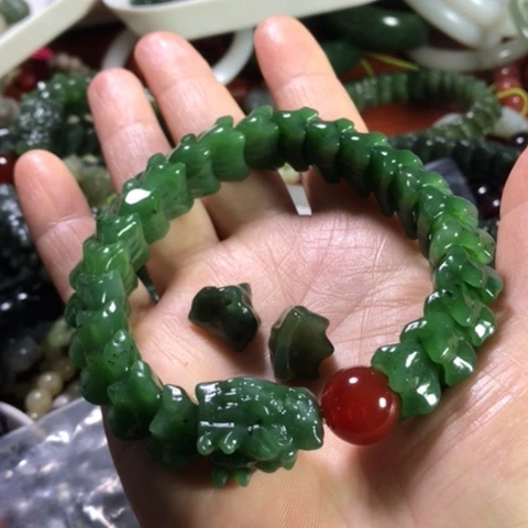 未镶嵌手链和田玉（碧玉）再****月