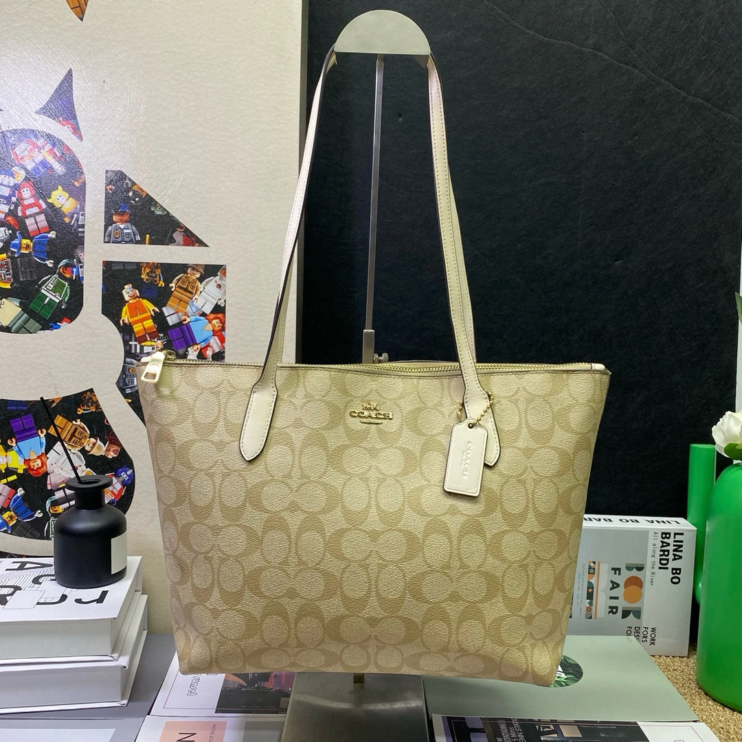 95新 COACH/蔻驰 22972单肩包29*26