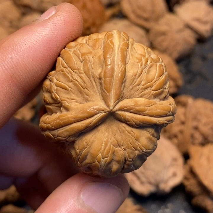 文玩核桃吊坠如*文玩核桃异形单只
