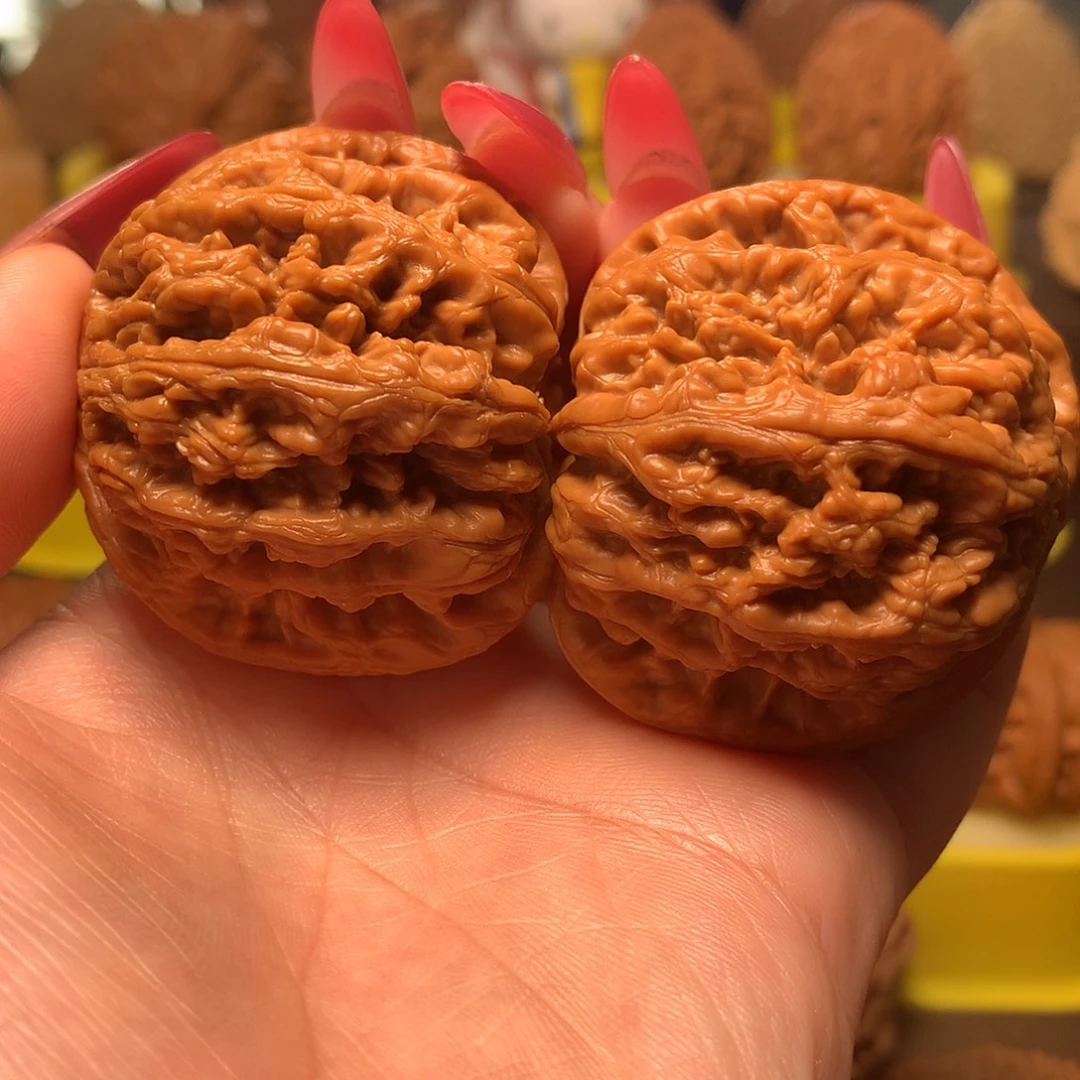 文玩核桃吊坠平谷大粗筋46全品