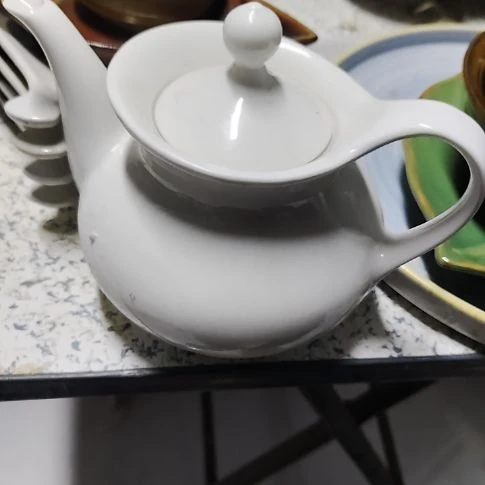 瓷片瓷器，各种摆件，瓷片，