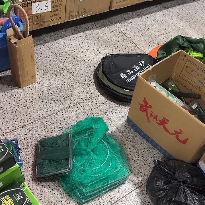 大小各一个地垄➕三个地垄食