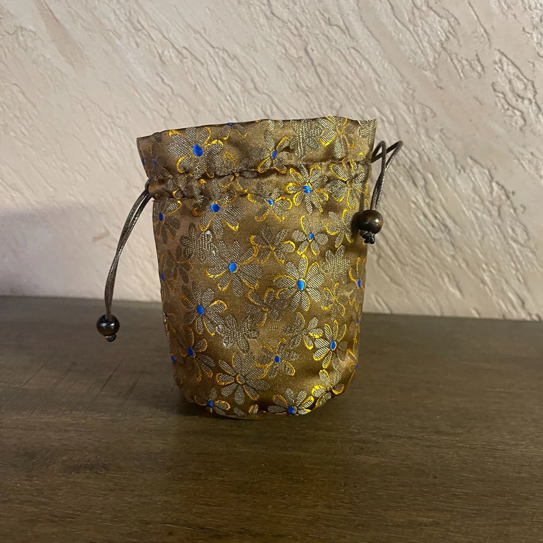 【陶珊居】<雏菊>浅咖色皮绳圆口单杯袋（慢蓝S0853）