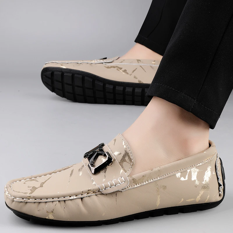 男鞋2025秋季新款豆豆鞋一脚蹬时尚舒适百搭潮流真皮透气休闲皮鞋