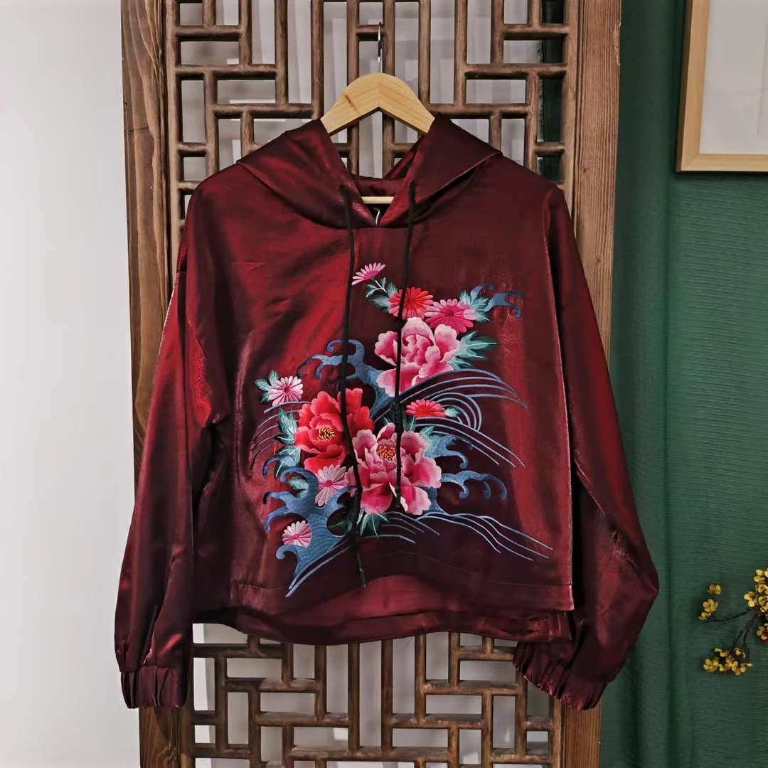 凤徕兮私人定制暗红色底牡丹刺绣短款带帽卫衣（LS119-11）短