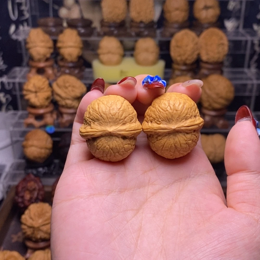 文玩核桃把件Z38玄武球30尺