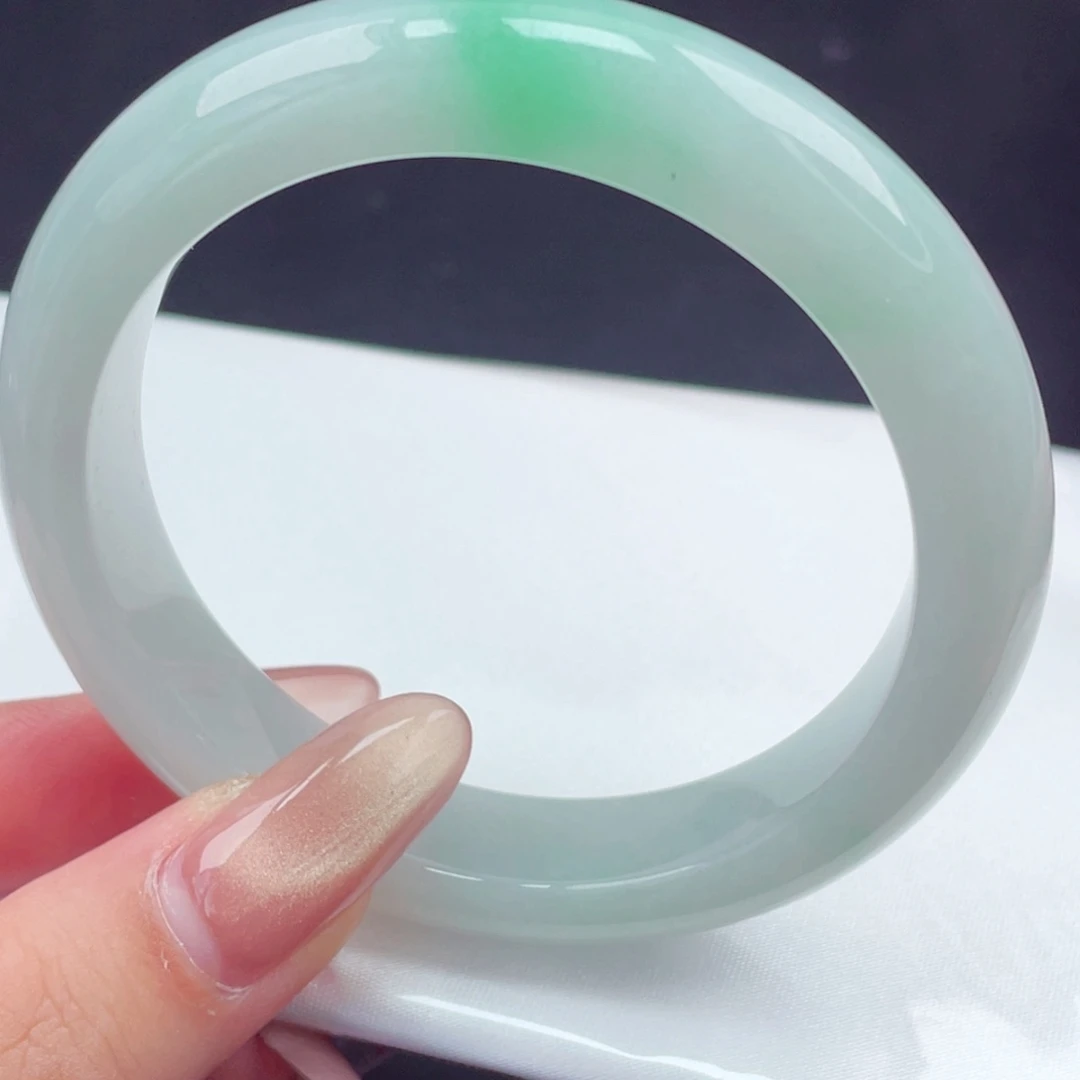 未镶嵌手镯翡翠56圈口