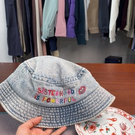 瓷片158。。。。。。。。。。。。。。。