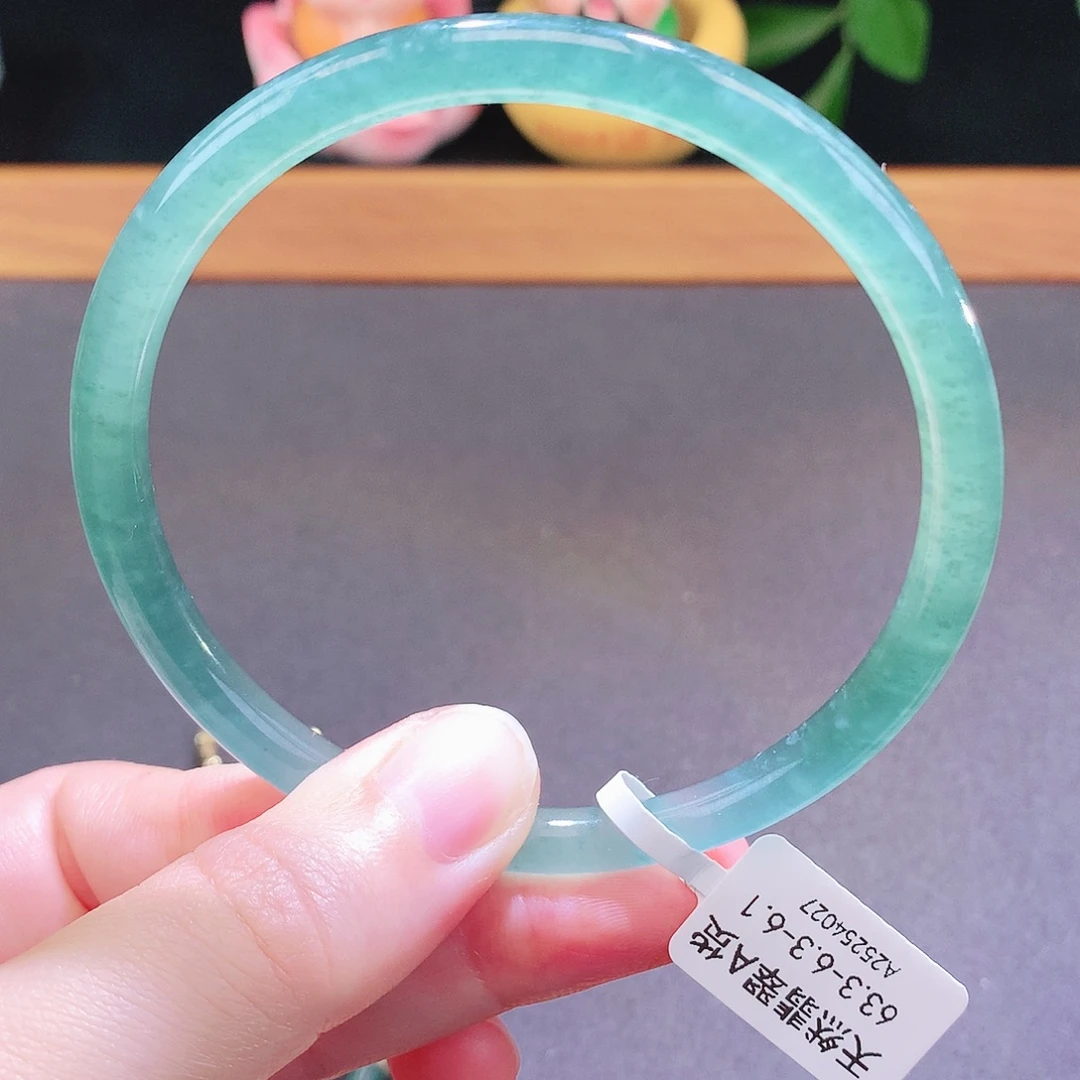 翡翠未镶嵌手镯天然翡翠