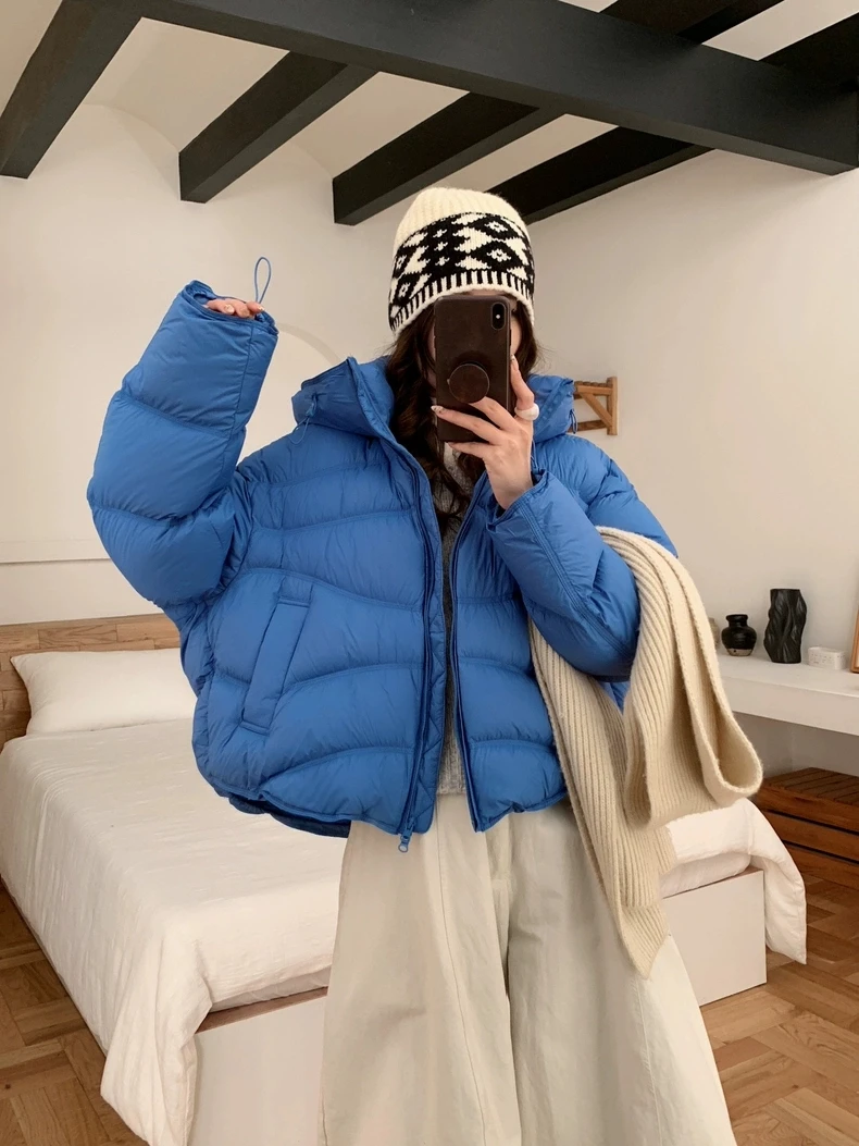 95鹅泡芙面包连帽羽绒服