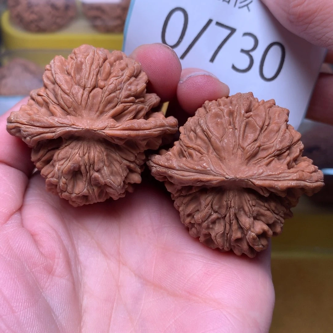 文玩核桃把件毕业汉高楼44