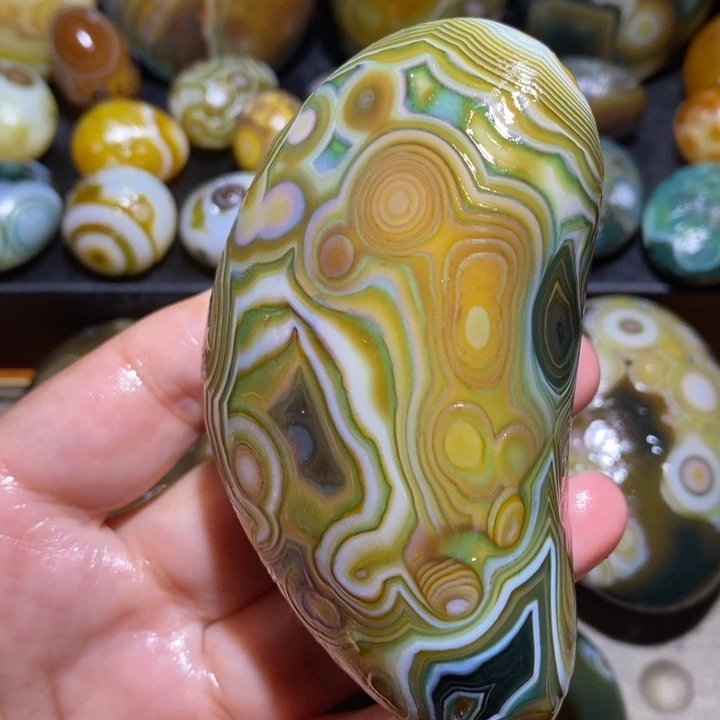 未镶嵌玛瑙/玉髓珠宝半成品131