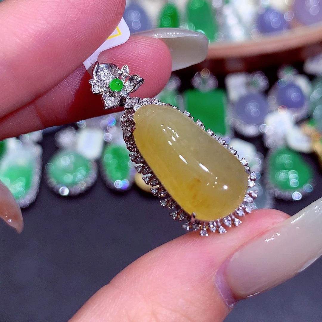 翡翠18K金镶嵌吊坠(不含链)