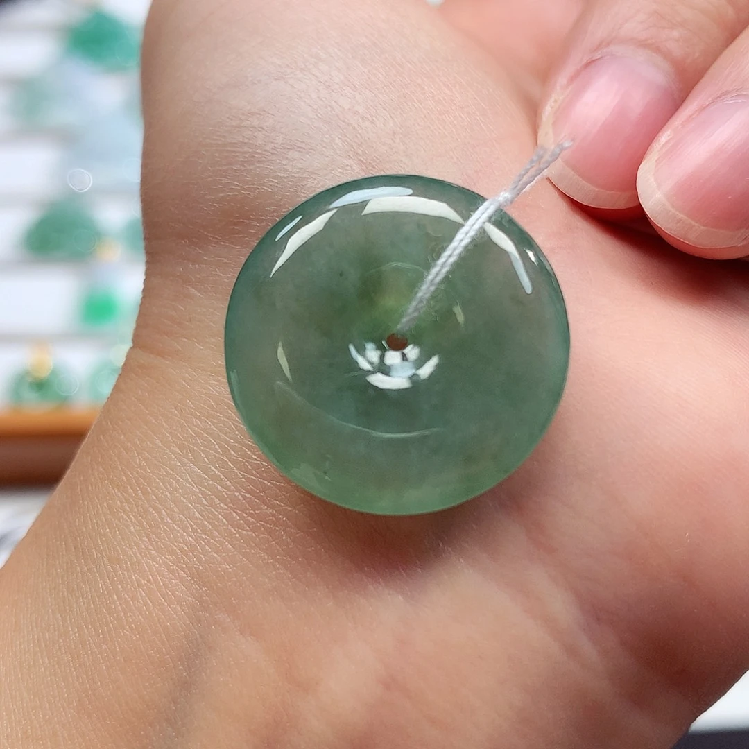 翡翠未镶嵌吊坠(不含链)23.5-5.5