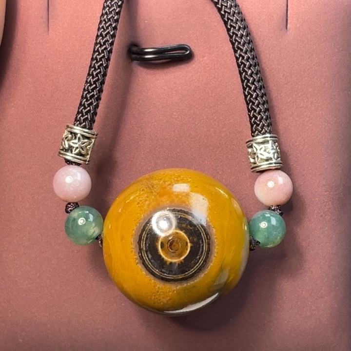 玛瑙/玉髓未镶嵌珠宝奇石收藏子母天眼锁骨1500