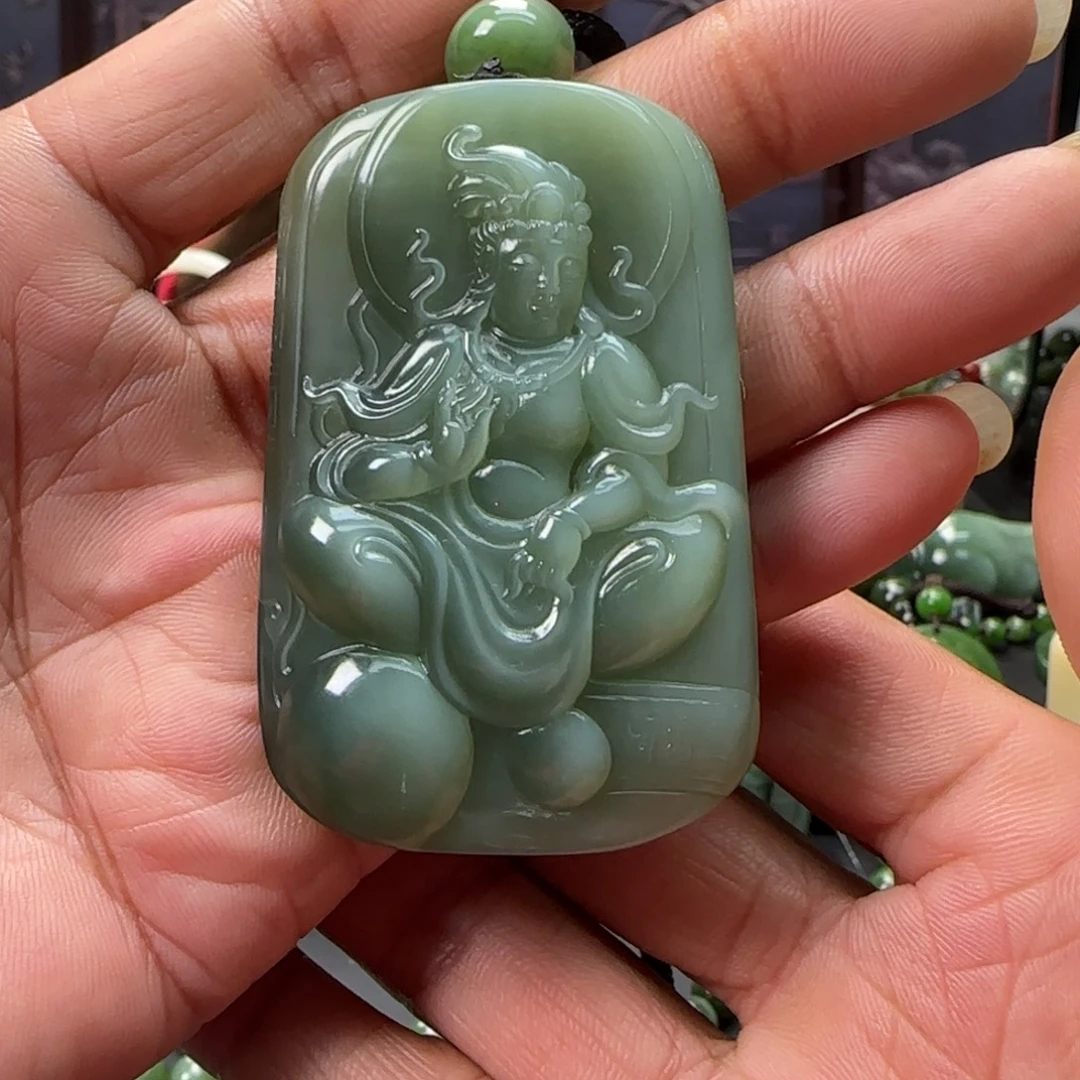 网***年未镶嵌和田玉珠宝奇石