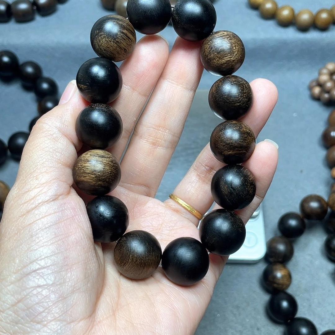 沉香手串飞*白棋瘤疤1.6