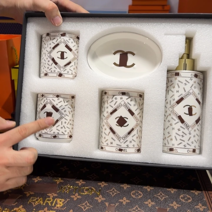 欧美陶瓷餐具摆件97