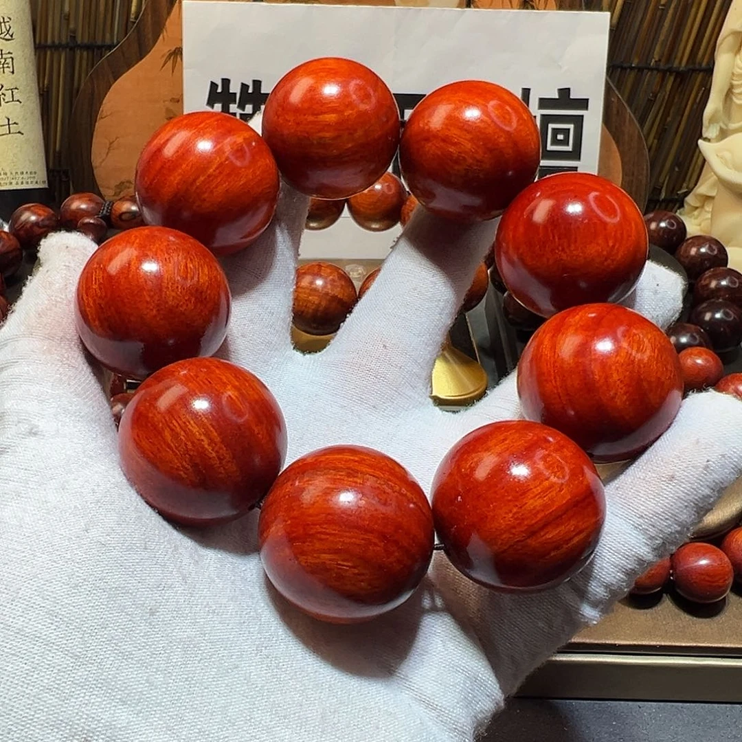 周***玲木3.0鸡血红帝王泥新粉漏一下