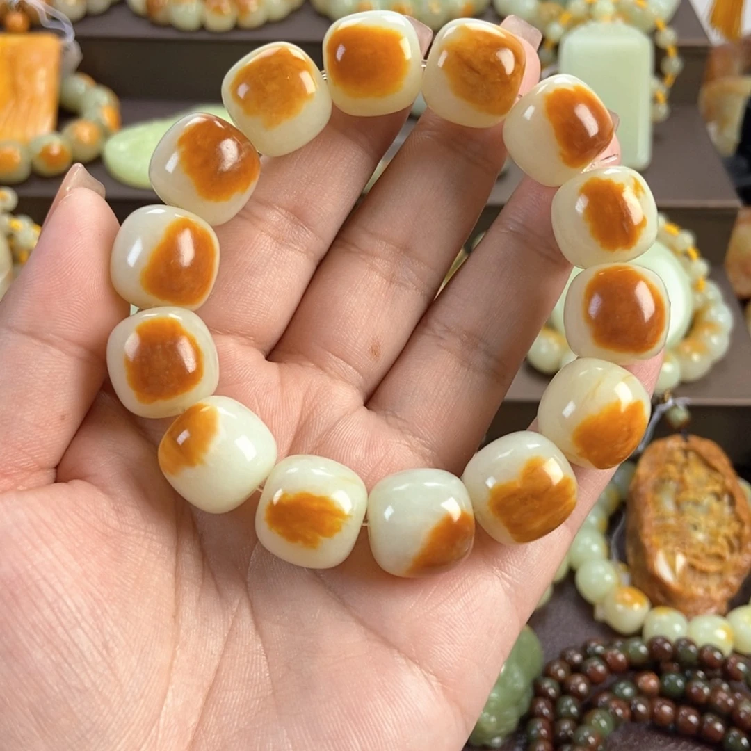海***饰透闪石质玉未镶嵌手串