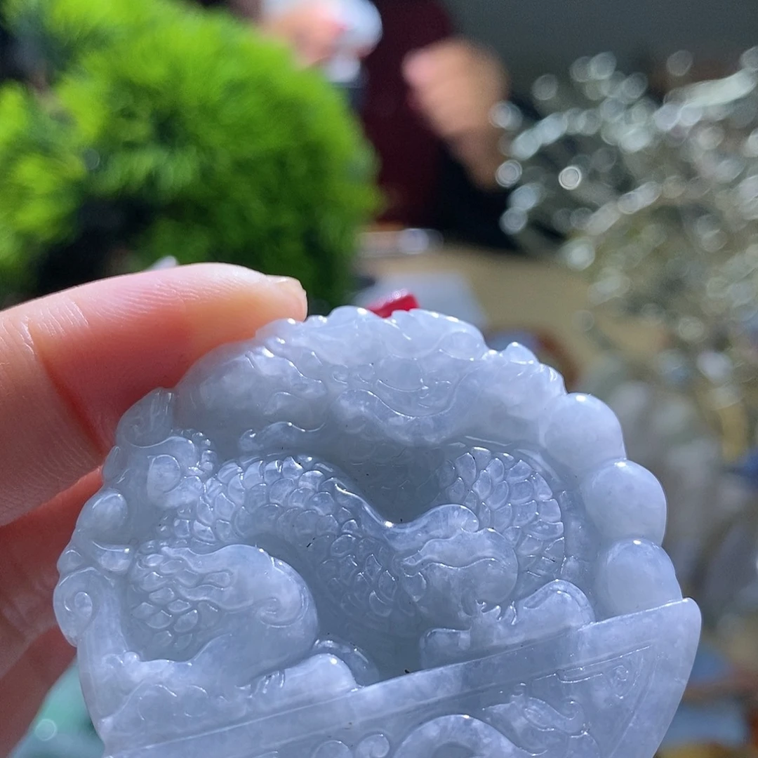 【闪购商品】翡翠颈饰未镶嵌龙牌