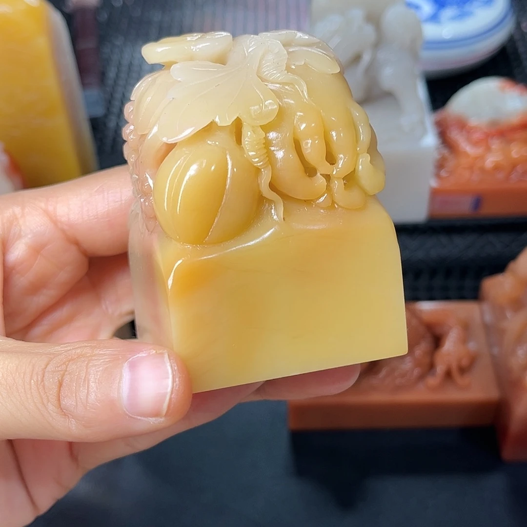 寿山石印石这种现象很明显了