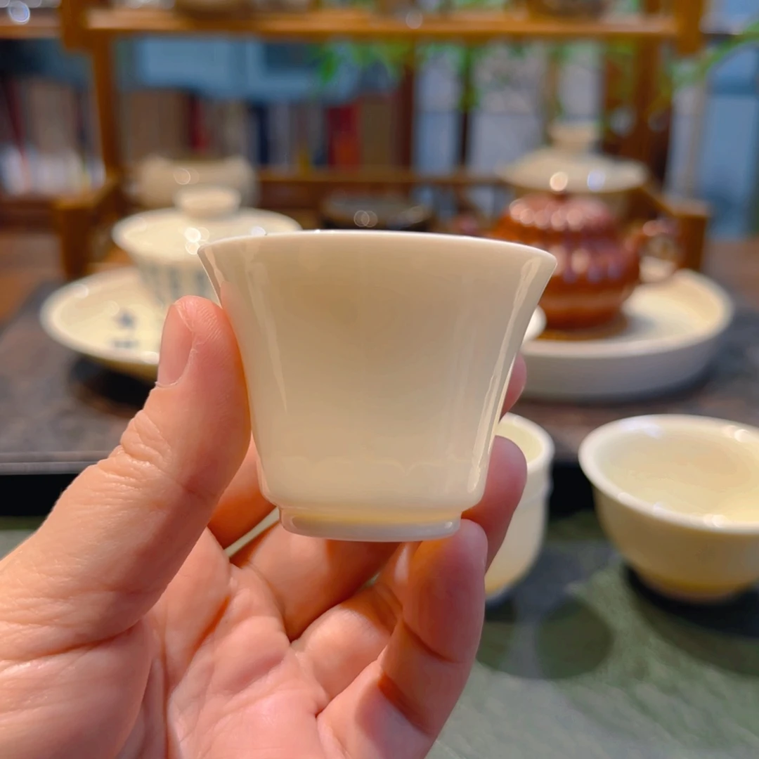 微澜定瓷 薄胎小马蹄杯 宝相纹 50cc