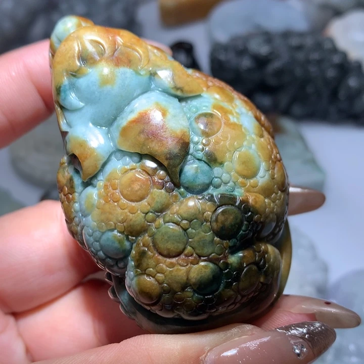 翡翠未镶嵌颈饰保真天然A货翡翠