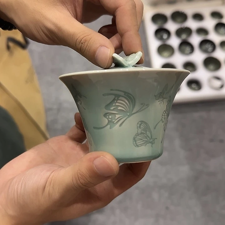 蝴蝶盖碗，？。。1111