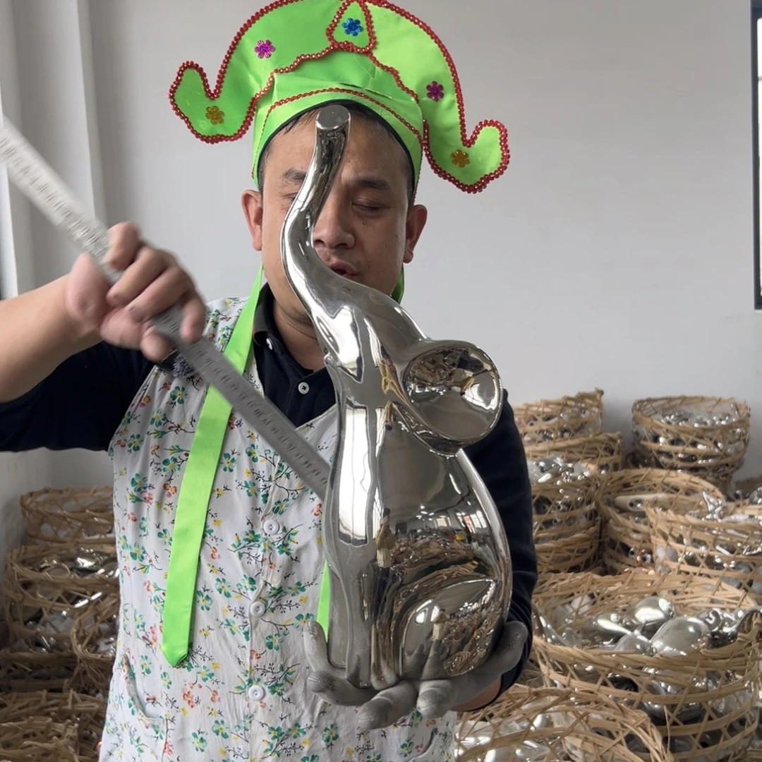 摆件18 号高中低温陶瓷瓶（部分微瑕）