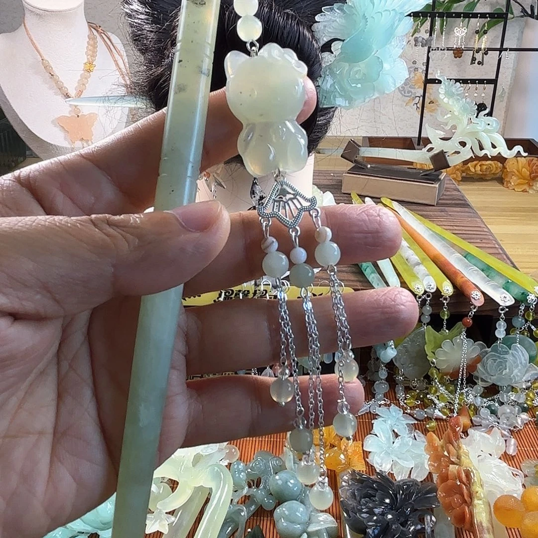 合金蛇纹石玉发饰