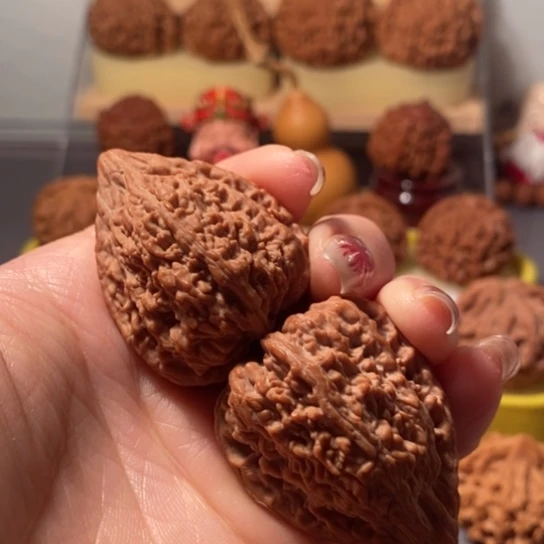 文玩核桃吊坠34塔尖全品